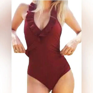 Cupshe One Piece Swimsuit Women XL Burgundy Red Ruffle Halter V-Neck Beachwear